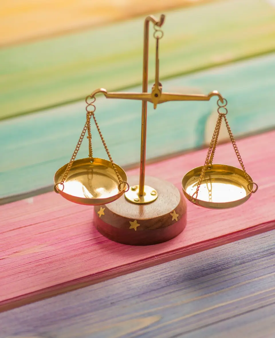天秤示意，比喻 AI 開始做事之後的責任歸屬與問責邊界
