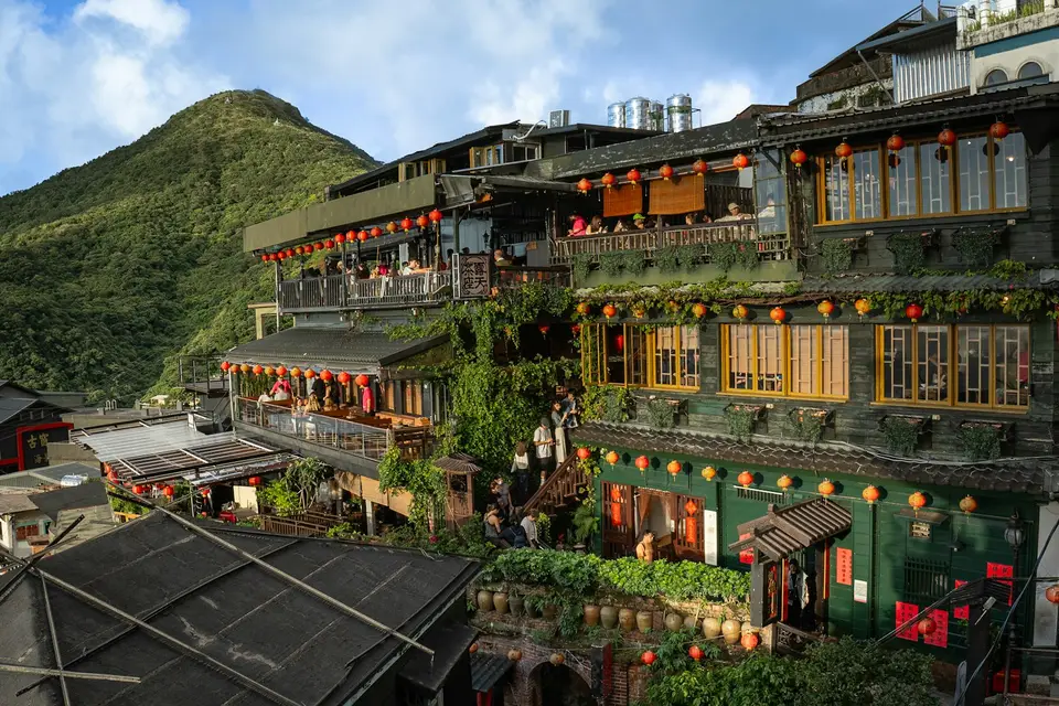 山城旅宿與街區建築的住宿情境